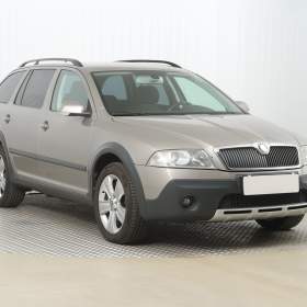 Škoda Octavia Scout 2.0 TDI / 19522555