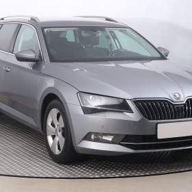 Škoda Superb 2.0 TDI / 19522565