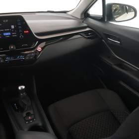 Foto inzerátu Toyota C-HR 1.8 Hybrid