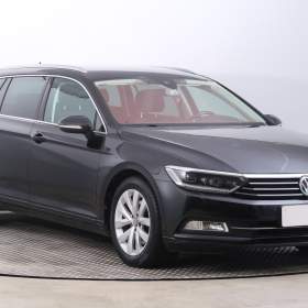 Volkswagen Passat 2.0 TDI / 19523859