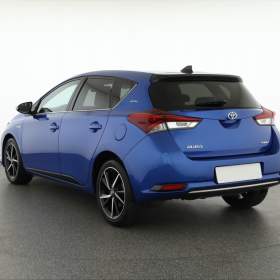 Foto inzerátu Toyota Auris Hybrid
