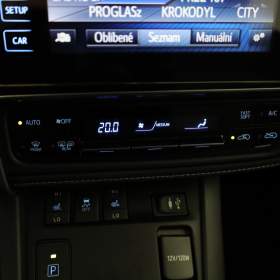 Foto inzerátu Toyota Auris Hybrid