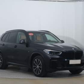 BMW X5 xDrive40d / 19524015