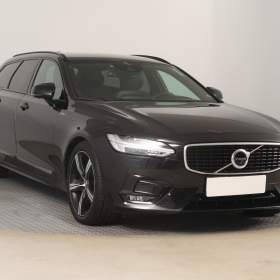 Volvo V90 D5 AWD / 19524576