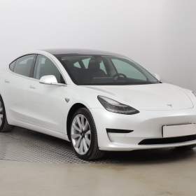Tesla Model 3 Std Range Plus 52kWh / 19525048