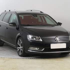 Volkswagen Passat 2.0 TDI / 19525126