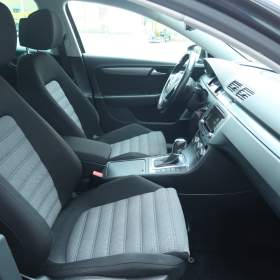 Foto inzerátu Volkswagen Passat 2.0 TDI