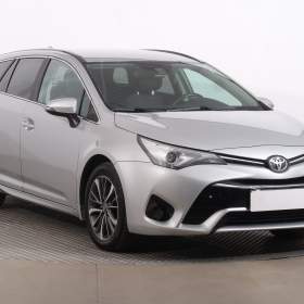 Toyota Avensis 2.0 D- 4D / 19527507