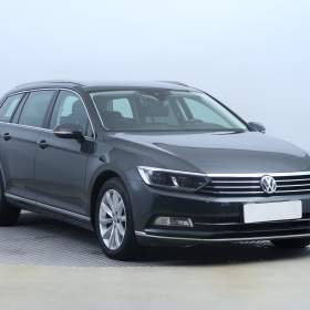 Volkswagen Passat 2.0 TDI / 19528139