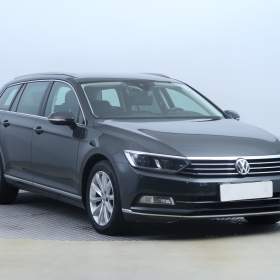 Volkswagen Passat 2.0 TDI / 19528139