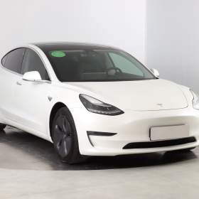 Tesla Model 3 Long Range 4WD 78kWh / 19528180