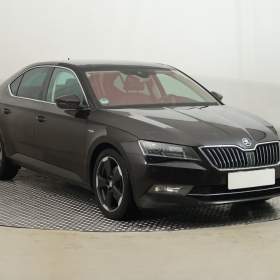 Škoda Superb 2.0 TSI / 19528252