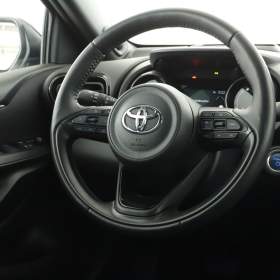 Foto inzerátu Toyota Yaris 1.5 VVT-i Hybrid
