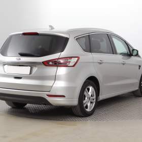 Foto inzerátu Ford S-MAX 2.0 TDCi