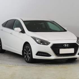Hyundai i40 1.7 CRDi / 19528655