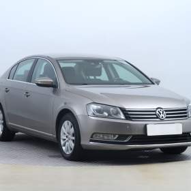 Volkswagen Passat 2.0 TDI / 19528669