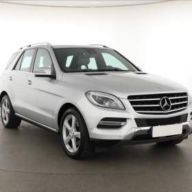 Mercedes- Benz ML ML 350 BlueTEC / 19528685