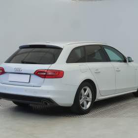 Foto inzerátu Audi A4 3.0 TDI