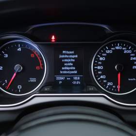 Foto inzerátu Audi A4 3.0 TDI