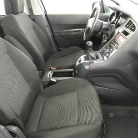 Foto inzerátu Peugeot 5008 1.6 HDi