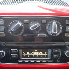 Foto inzerátu Volkswagen Up! 1.0 MPI