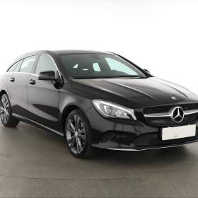 Mercedes- Benz CLA 180 / 19529661