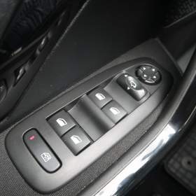 Foto inzerátu Peugeot 2008 1.2 PureTech