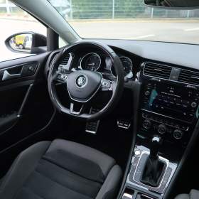 Volkswagen Golf 2.0 TDI / 19529725