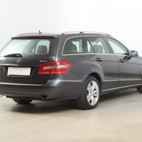 Foto inzerátu Mercedes-Benz Třídy E E 350 CDI 4MATIC