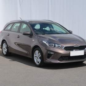 Kia Ceed 1.4 CVVT / 19529777