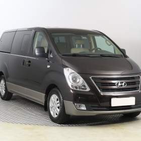 Hyundai H- 1 Tour 2.5 CRDi / 19530815