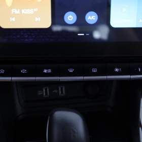 Foto inzerátu MG ZS SUV 1.0 Turbo