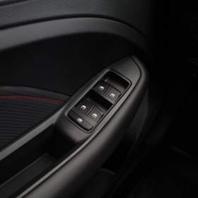 Foto inzerátu MG ZS SUV 1.0 Turbo