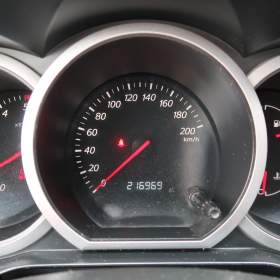 Foto inzerátu Suzuki Grand Vitara 1.9 DDiS