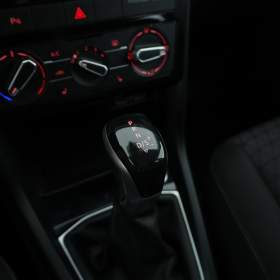 Foto inzerátu Volkswagen T-Cross 1.0 TSI