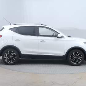 Foto inzerátu MG ZS SUV 1.0 Turbo