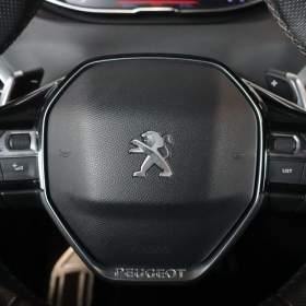 Foto inzerátu Peugeot 3008 1.5 BlueHDi