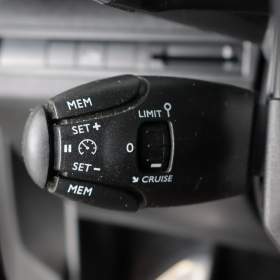 Foto inzerátu Peugeot 3008 1.5 BlueHDi