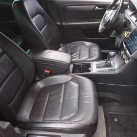 Foto inzerátu Volkswagen Passat 2.0 TDI