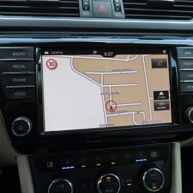 Foto inzerátu Škoda Superb 2.0 TSI