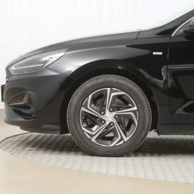 Foto inzerátu Hyundai i30 1.5 T-GDI MHEV