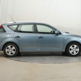 Foto inzerátu Kia Ceed 1.6 CVVT