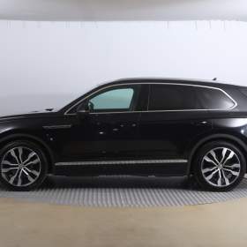 Foto inzerátu Volkswagen Touareg 3.0 TDI