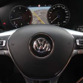 Foto inzerátu Volkswagen Touareg 3.0 TDI