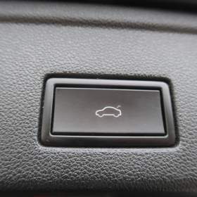 Foto inzerátu Volkswagen Touareg 3.0 TDI