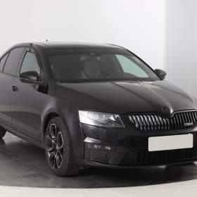 Škoda Octavia RS 2.0 TSI / 19534135