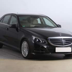 Mercedes- Benz Třídy E E 350 BlueTEC 4MATIC / 19534606
