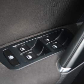 Foto inzerátu Volkswagen Golf 1.2 TSI