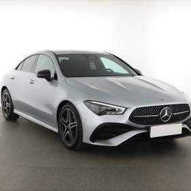 Mercedes- Benz CLA 180 / 19535991