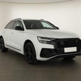 Audi Q8 50 TDI / 19536061
